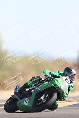 media/Nov-02-2025-CVMA (Sun) [[337aff29ab]]/Race 8-Formula Lightweight Twins Shootout/